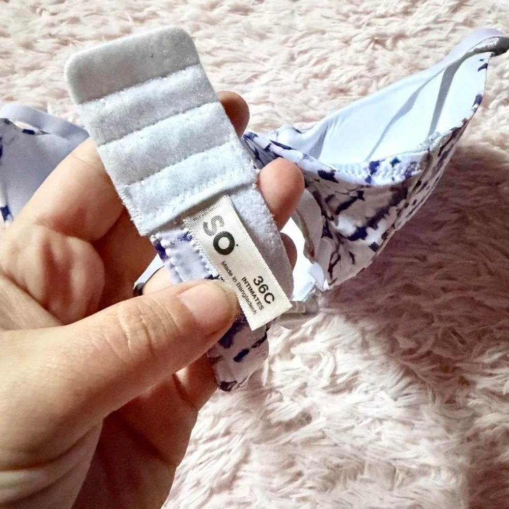 The Unbranded Brand tie #colorful